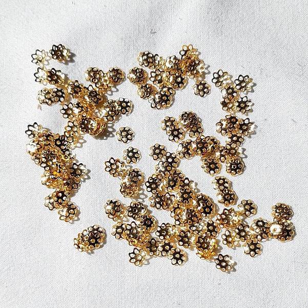 Appr&ecirc;ts bijoux 20 coupelles dor&eacute;es 5mm