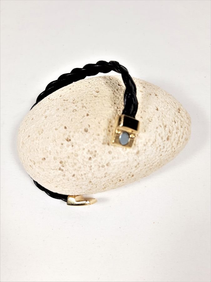 Bracelet cuir tressé vachette noir fermoir magnétique doré