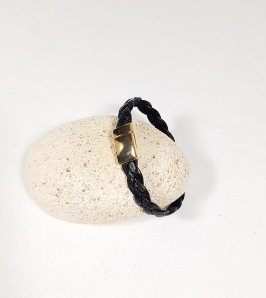 Bracelet cuir tress&eacute; vachette noir fermoir magn&eacute;tique dor&eacute;