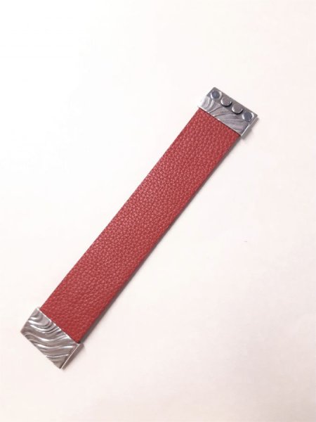 Bracelet cuir vachette rouge fermoir magnétique