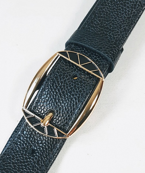 Ceinture pour Elle en cuir coloris noir.