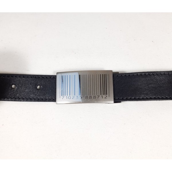 Ceinture cuir de vachette cousue, coloris noir, boucle originale.