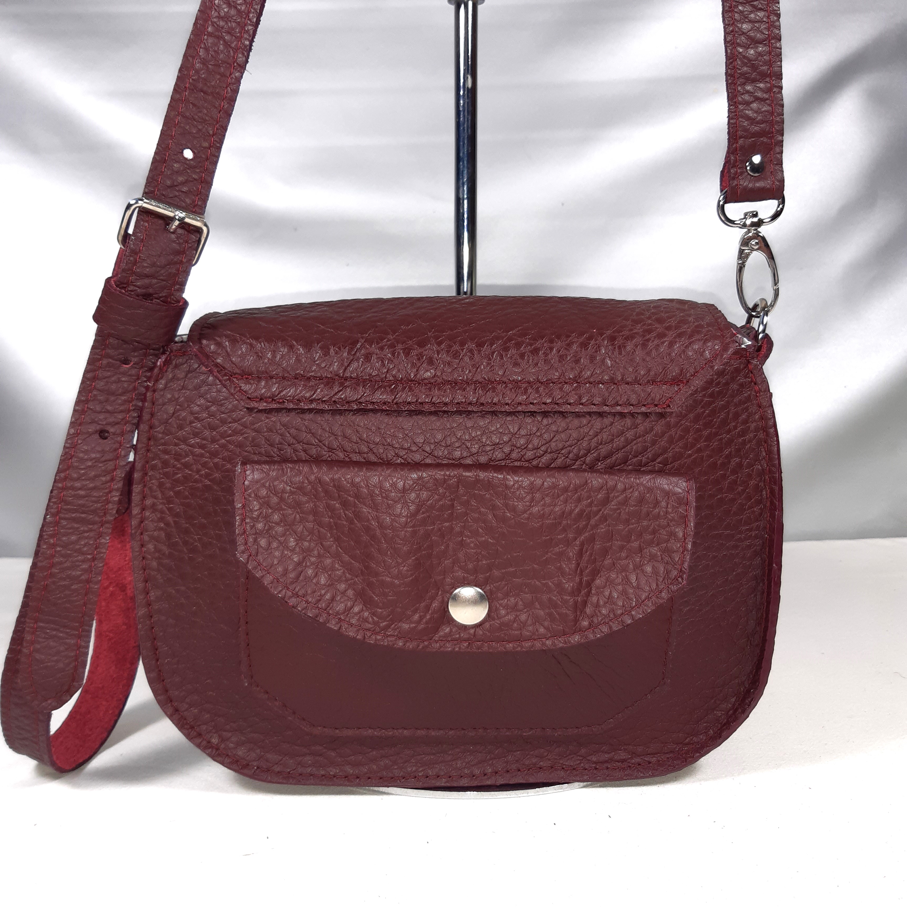 Sac bandoulière fermoir chat, coloris bordeaux