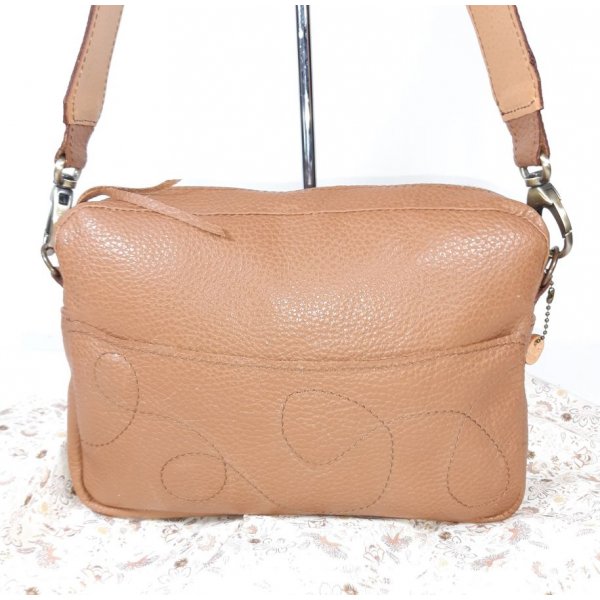 Sac cuir vachette avec fermeture à glissière coloris brun beige.