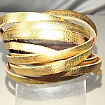 Cuir plat dor&eacute; m&eacute;tallis&eacute;
