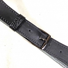 Ceinture pour Elle, cuir lisse et boucle m&eacute;tal coloris "canon de fusil".